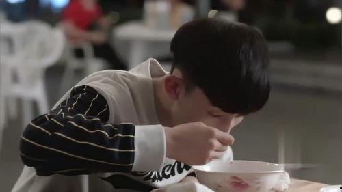 江天昊吃瓜花絮,揭秘明星幕后趣事